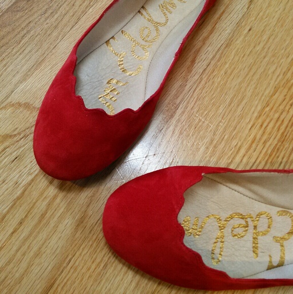 Sam Edelman red suede scalloped ballet flats - Picture 6 of 8